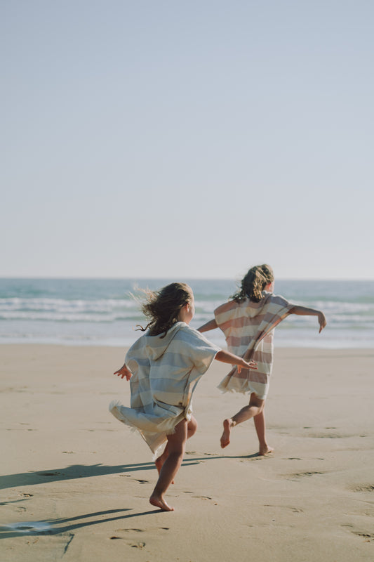 Its lightweight construction allows free movements