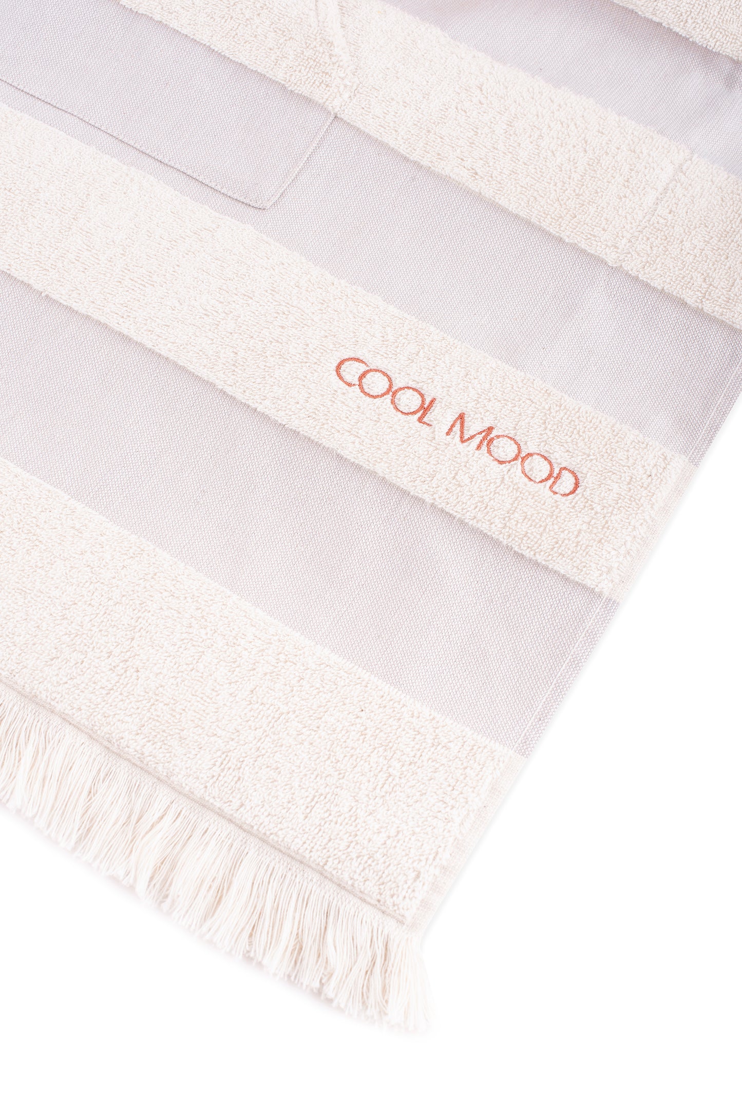 Grey shade mixed with soft terry stripes, eyelash fringing detail and brand logo embroidery in rust